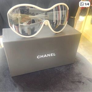 CHANEL White Shield Sunglasses with Gradient Lenses